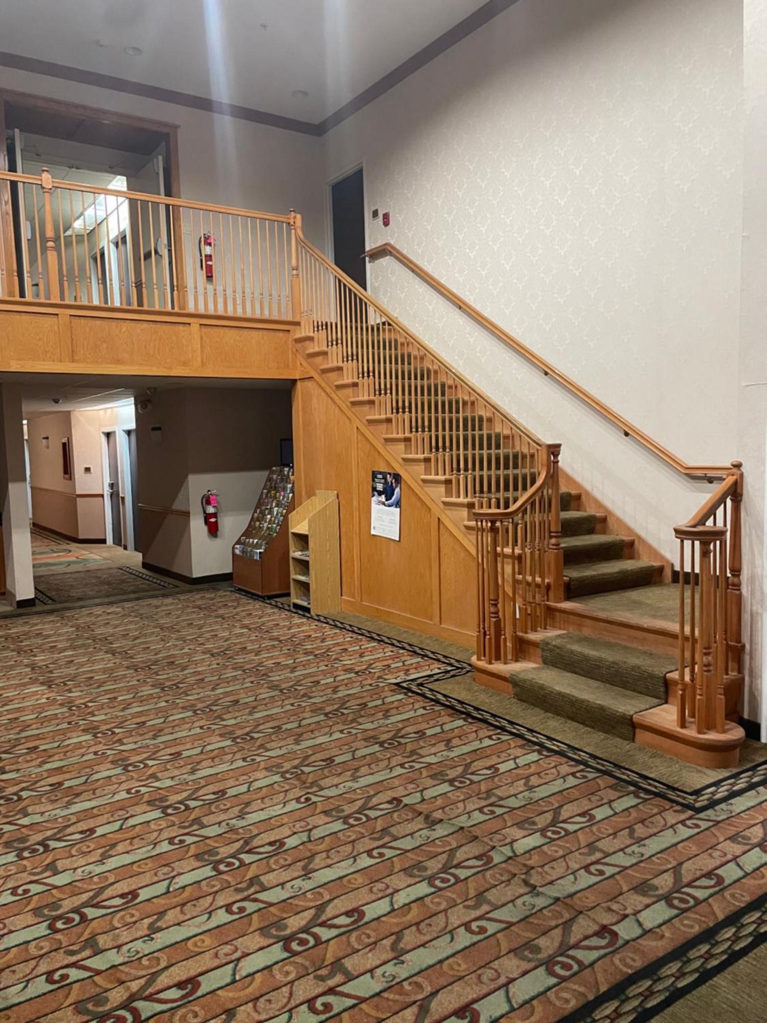 Super 8 By Wyndham Harrisburg Hershey North Dış mekan fotoğraf