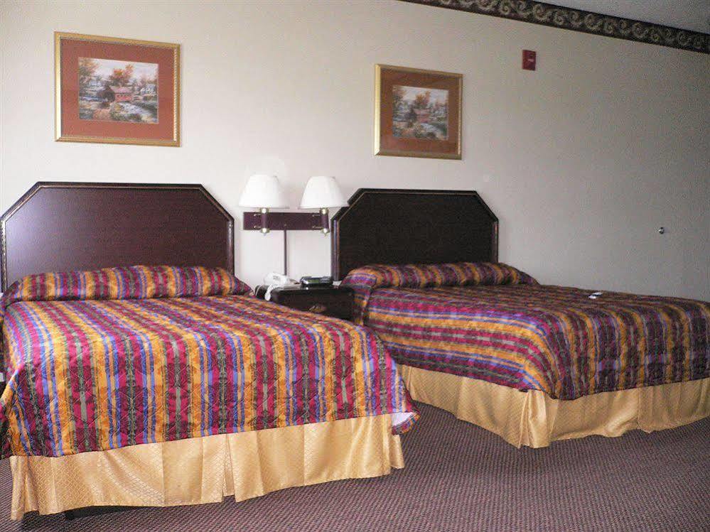 Super 8 By Wyndham Harrisburg Hershey North Dış mekan fotoğraf